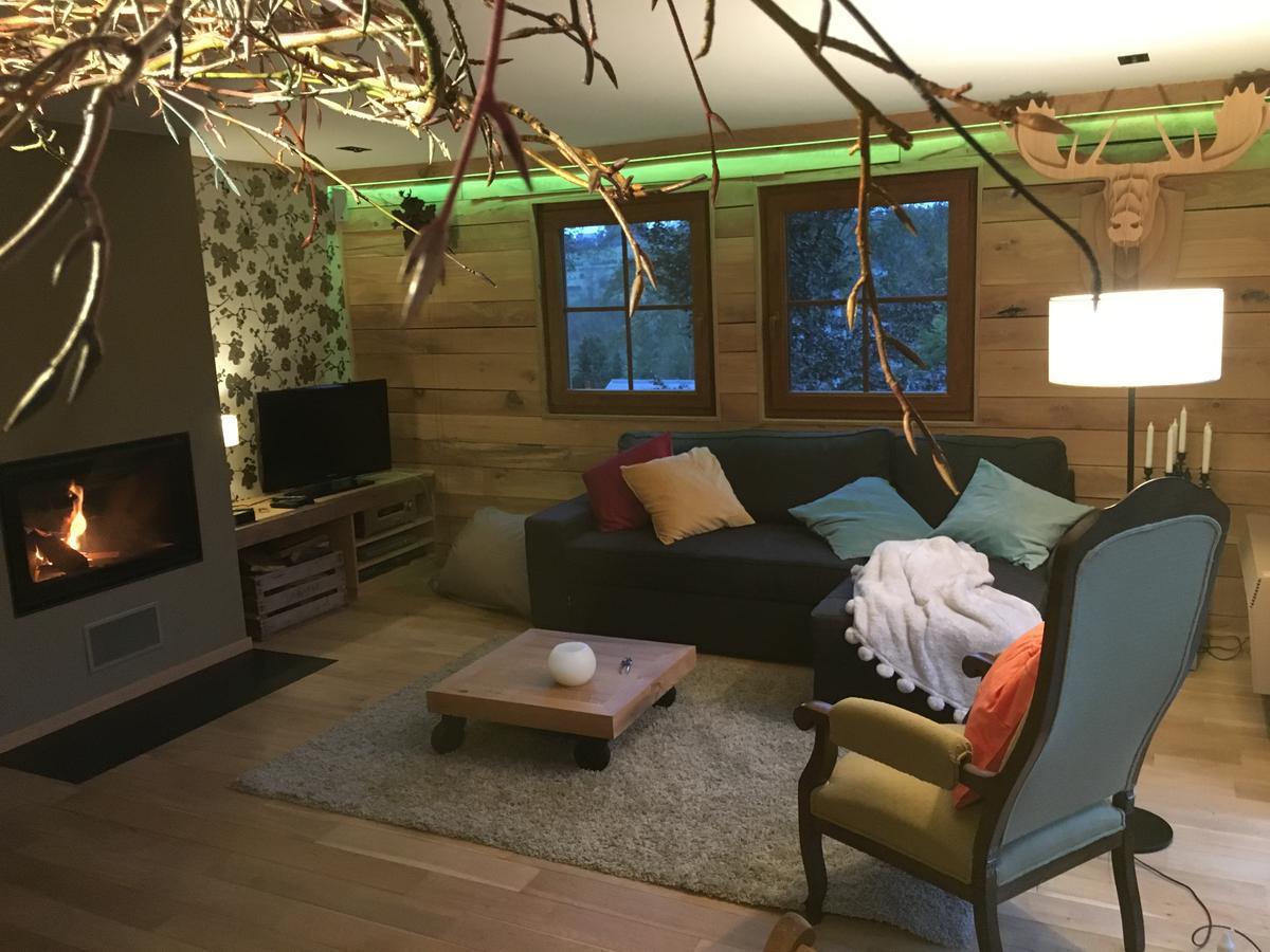 בולאנז' Chalet Le Forestier מראה חיצוני תמונה